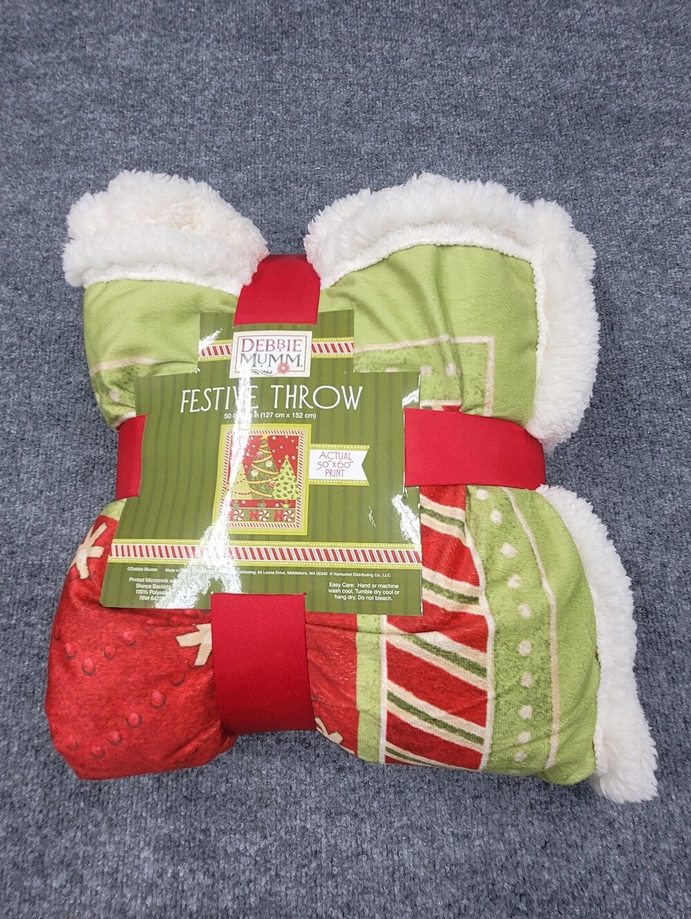 Debbie Mumm Festive Throw Blanket 50" x 60” Christmas Trees